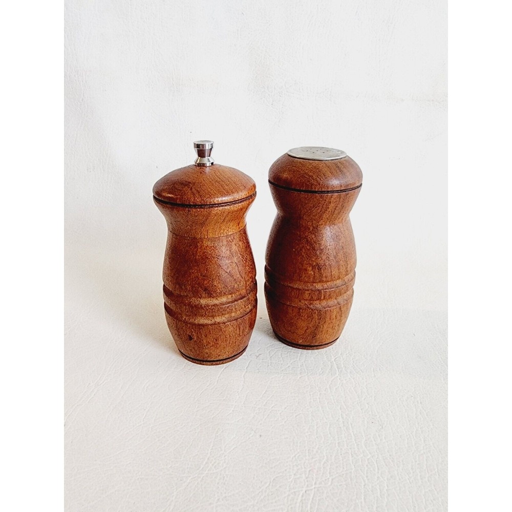 VTG MCM Mr. Dudley Wood Salt & Pepper Mill Grinder Set
